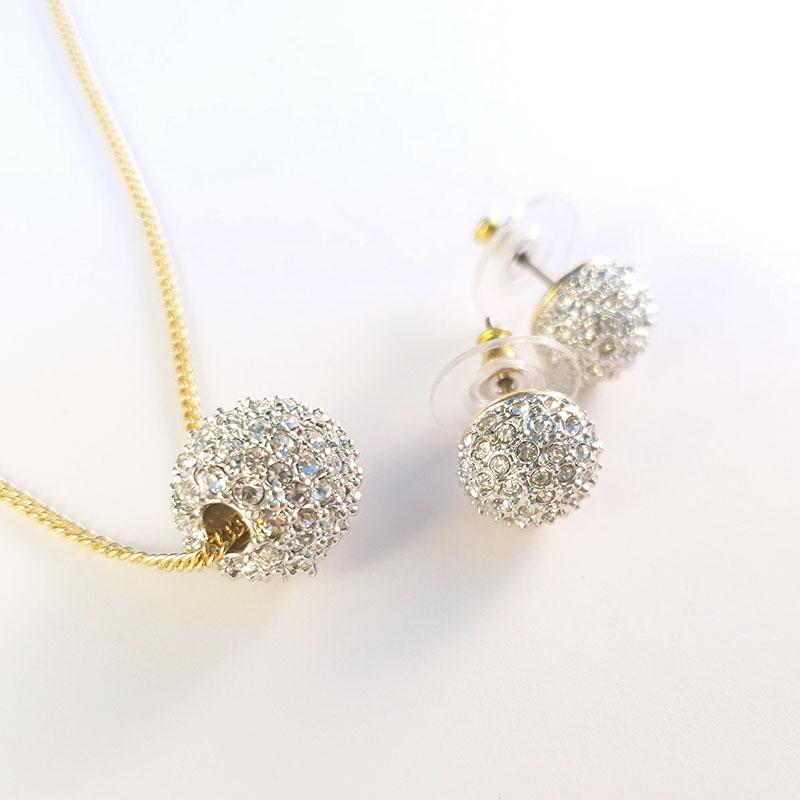 crystal pendant ball